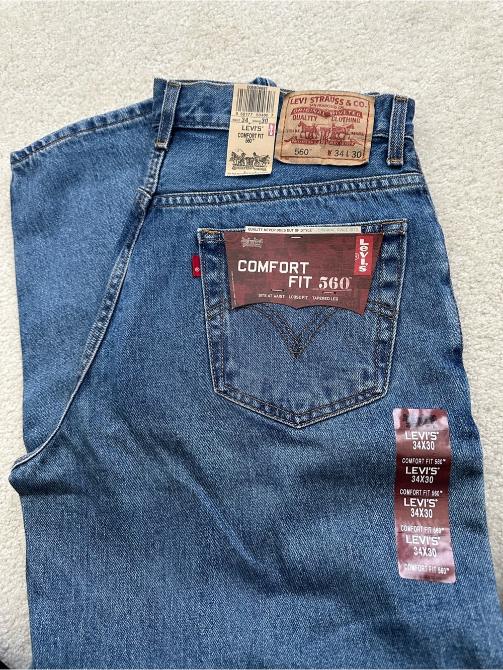 Vintage 90’s NWT - Levi's Men's Relaxed 560 Jeans - 34Wx 30 L Medium Blue Denim